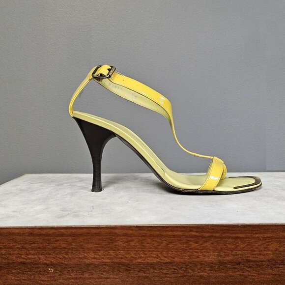 Donald J Pliner Yellow Patent Leather Sandals - Picture 3 of 4